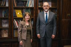 A kisebbségi jogokról is egyeztetett Kelemen Hunor és az amerikai nagykövet