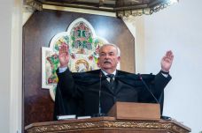 Kató Béla: A feltámadással új életet kapott a bűn fogságába bezárt ember