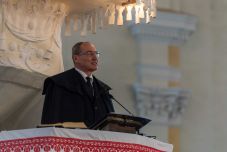 Kovács István: mindig lesz harmadnap, ami majd elhozza a feltámadást