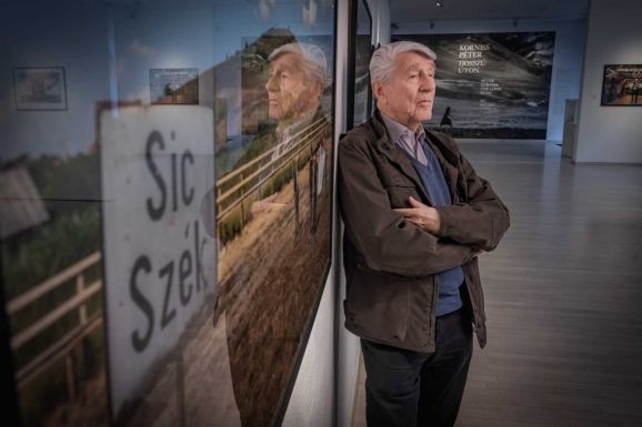 Korniss Péter és Szék egymásra találása