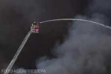 Mérgező füst tart Hamburg belvárosa felé