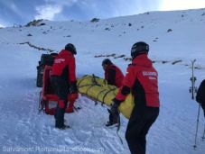 Tizenhat személyt kellett megmenteniük a hegyimentőknek szombaton
