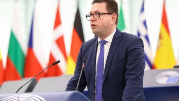 FRISSÍTVE – Elfogadta az Európai Parlament Vincze Loránt kisebbségvédelmi jelentését