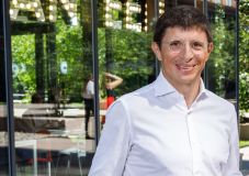 Szürreális összeget keres a legjobban fizetett román menedzser