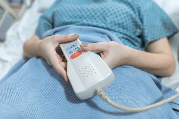 Napi legtöbb 300 lejt szabad elkérni a kórházi kényelemért