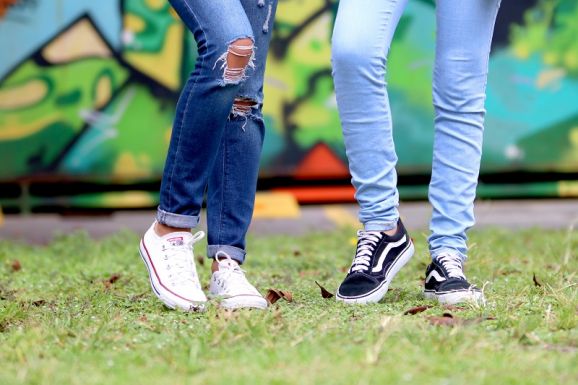 Sorjáznak a javaslatok a közoktatási törvény tervezetének vitáján- Beleszólhatnak a diákok a tanórákon kívüli oktatási tevékenységekbe