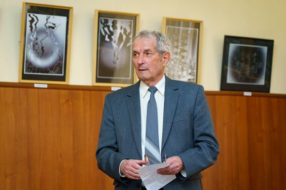 Péter Sándor tanár, újságíró Sepsiszentgyörgy idei Pro Urbe díjasa