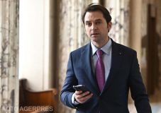 Hamarosan hozzáférhetők lesznek online a munkaszerződések