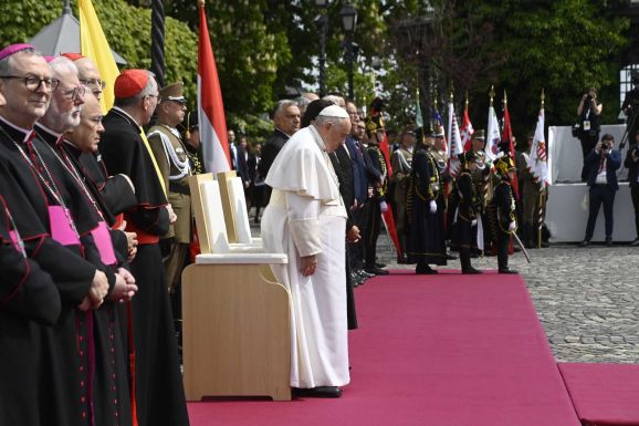 Ferenc pápa: a tevékeny szeretet nyelvét beszélő egyházra van szükség 