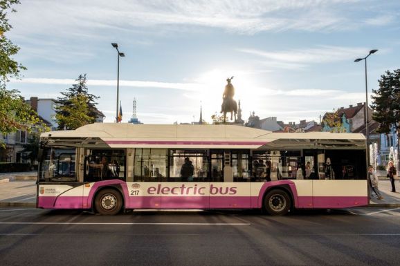 Kolozsvár: új buszjárat indul a központ és a repülőtér között