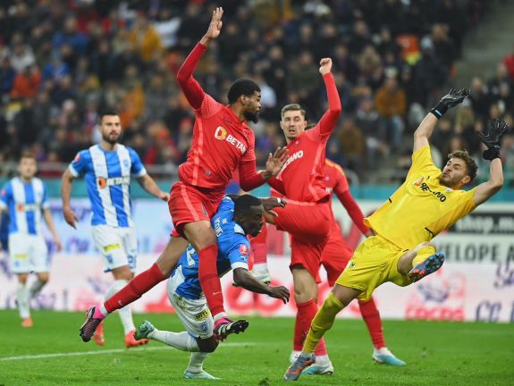 Meghosszabbította a SuperLiga közvetítési jogaira kötött szerződést az LPF