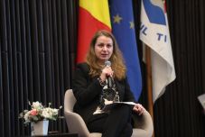 A romániai gyermekek 42 százaléka funkcionális analfabéta – Ligia Deca rendszerszintű beavatkozást szorgalmaz 