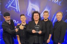 A szászrégeni Titán zenekar nyerte „Az Év Dala 2023” címet