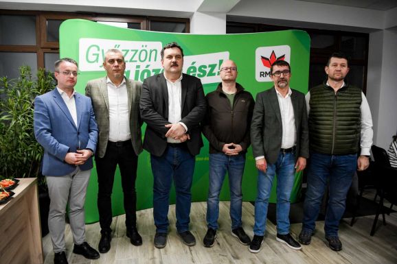 Mostantól négy Szatmár megyei RMDSZ-es politikus dolgozik a parlamentben 