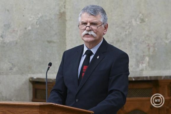 Kövér László: az autonómia az államokat stabilizáló tényezővé válhat Európában