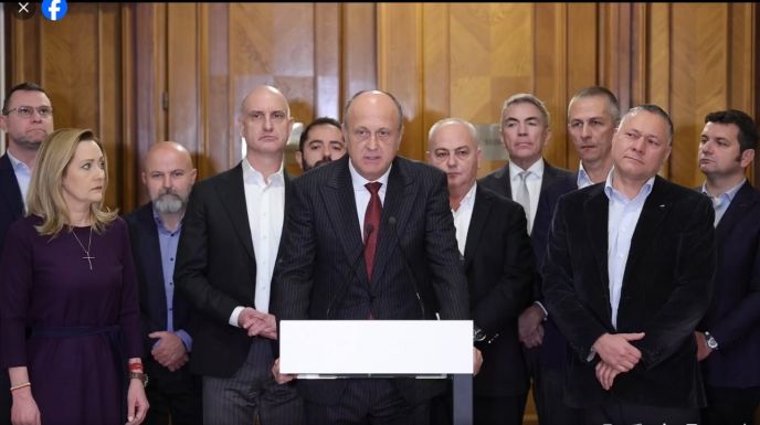 Az üzleti világ egyhangúlag Lasconi mögött sorakozott fel