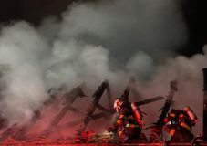 Brassó megye: leégett egy ház, ketten súlyosan megsérültek