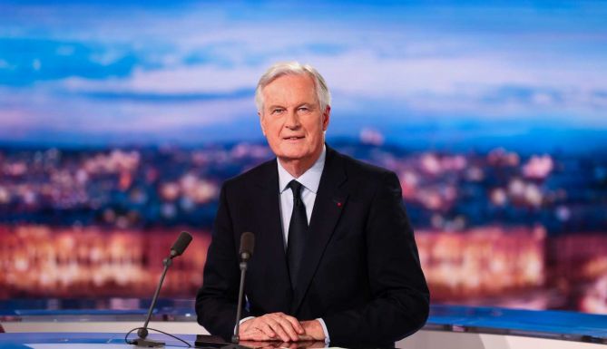 Megbukott a francia kormány