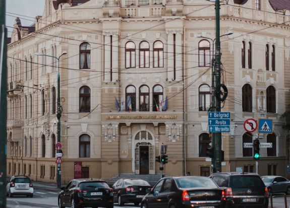 Első fokon felmentették a volt temesvári polgármestereket – Nem volt visszaélés az ingatlan-eladás körül?