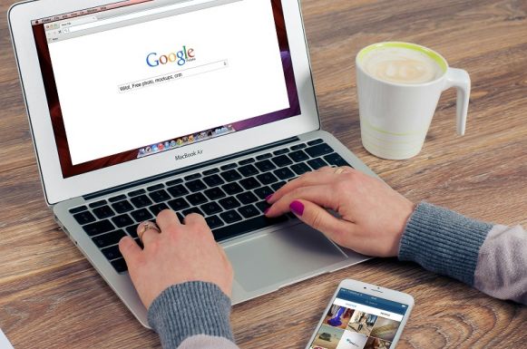Kiderült, melyek voltak idén a legnépszerűbb romániai Google-keresések