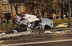 Illegális autóverseny: két fiatalember meghalt