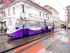 Orvosi szűrővizsgálat a temesvári villamosokon 