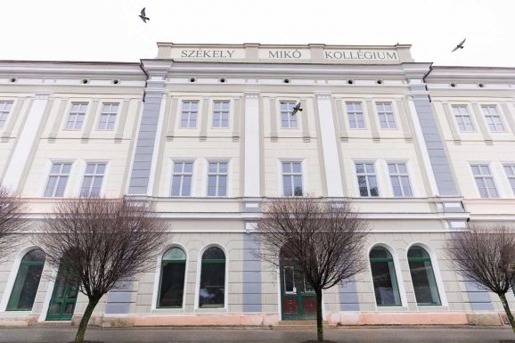 Taroltak a Székely Mikó Kollégium diákjai: bezsebelték az összes Szent György ösztöndíjat