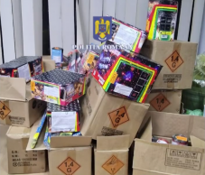 Több tonnányi pirotechnikai eszközt foglalt le a rendőrség