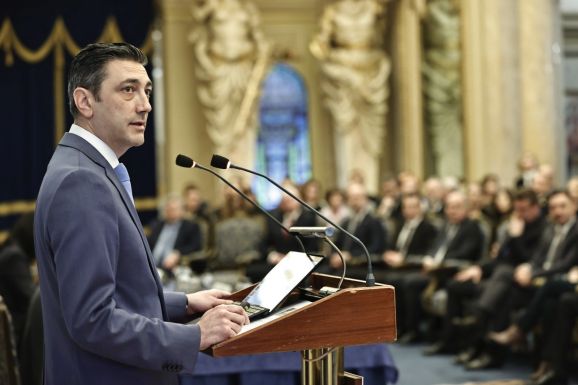 Szigorúbb büntetéseket sürget a főügyész a szélsőségesség ellen