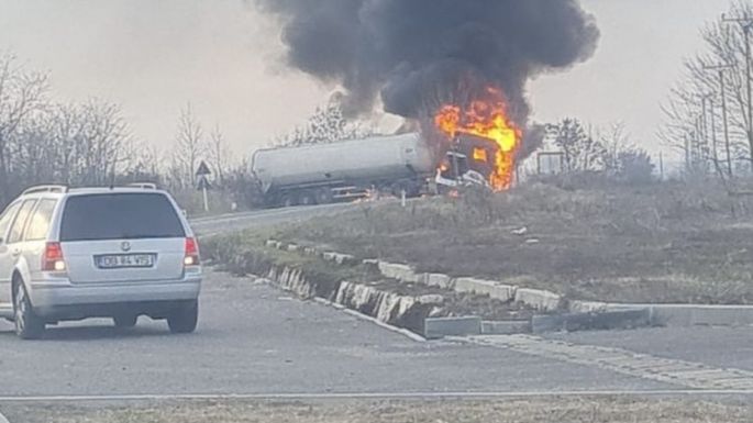 Frissítve: Súlyos baleset és robbanásveszély Dâmbovița megyében 