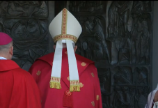 Börtönben nyitotta meg a szent kaput Ferenc pápa