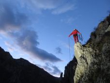 Kétéves gyerekkel tévedt el egy pár a hegyekben