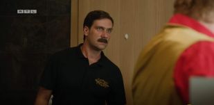 Marosvásárhelyi színész A mi kis falunkban – Benedek Huszár Botond Szabó századost alakítja a sorozatban (INTERJÚ)