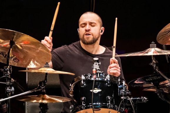 Kilépett a Sepultura dobosa