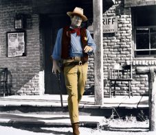 Nem adnak fegyvert az adófelügyelőknek – „Nem lövöldöznek teherautókra, mint John Wayne”