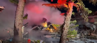 Lakókocsiparkra zuhant egy kisrepülőgép, többen meghaltak