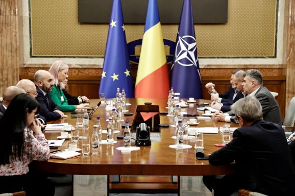 Tüntetni fognak az egészségügyi dolgozók