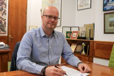 Harcba szállna egy újabb mandátumért Kereskényi Gábor