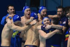 „Hozták a kötelezőt” Dohában – nagyarányú győzelmet ünnepeltek a vízilabdázók