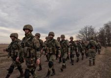 Felmérés: a többség nem támogatja a sorkatonai szolgálat visszaállítását