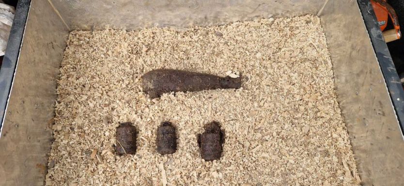 Fel nem robbant gránátokat találtak Tusnádfürdőn