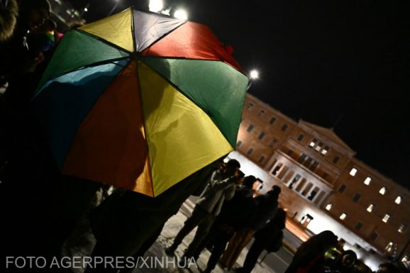 Az ortodox egyház ellenkezése dacára, Görögország legalizálta a melegházasságot