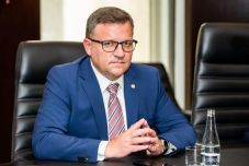 Felszólítás a liberálisoknak: többet beszéljenek a kormányzásról és kevesebbet a választások összevonásáról  