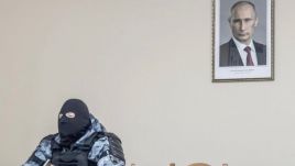 Újabb gyanús haláleset Oroszországban – meghalt a fotós, aki a Navalnij elleni üldözés szimbólumává vált fényképet készítette