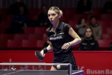 Csoportgyőztesként jutottak nyolcaddöntőbe Szőcs Berniék az asztaliteniszezők csapatvébéjén