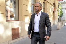 Bernd Storck: ez az értékes közösség identitása részeként éli meg a labdarúgást