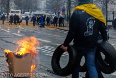 Blokád alá vonták az Európai Bizottság brüsszeli székhelyét a tüntető gazdák