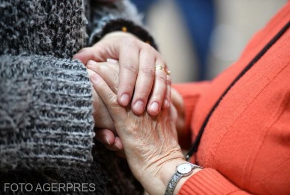 Mélyszegénységben a nyugdíjasok: több mint 1,1 millióan kapnak szociális támogatást