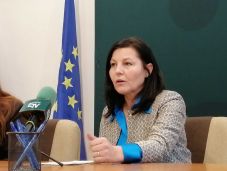 Mégsem költöztetik a hátrányos helyzetű csíkszeredai családokat a Kós Károly Szakközépiskola volt fiúbentlakásába