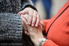 Mélyszegénységben a nyugdíjasok: több mint 1,1 millióan kapnak szociális támogatást